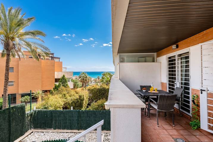 Ferieleilighet for 4 personer, med hage og terrasse i Torremolinos
