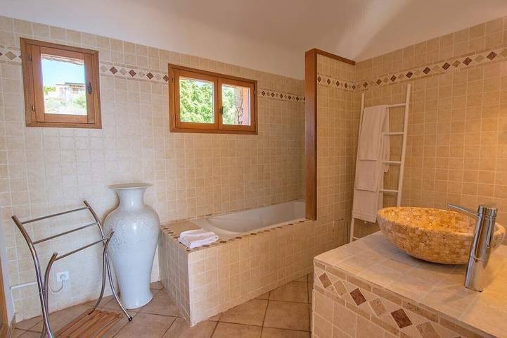 Location de vacances pour 7 personnes, avec balcon dans Plage de Pinarello - 4