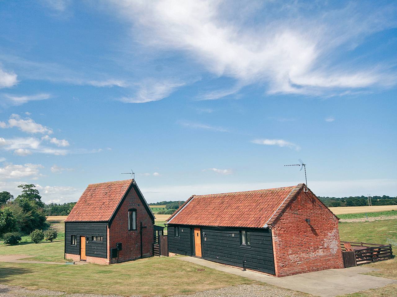 Carol's Cottage - E3043 in Suffolk