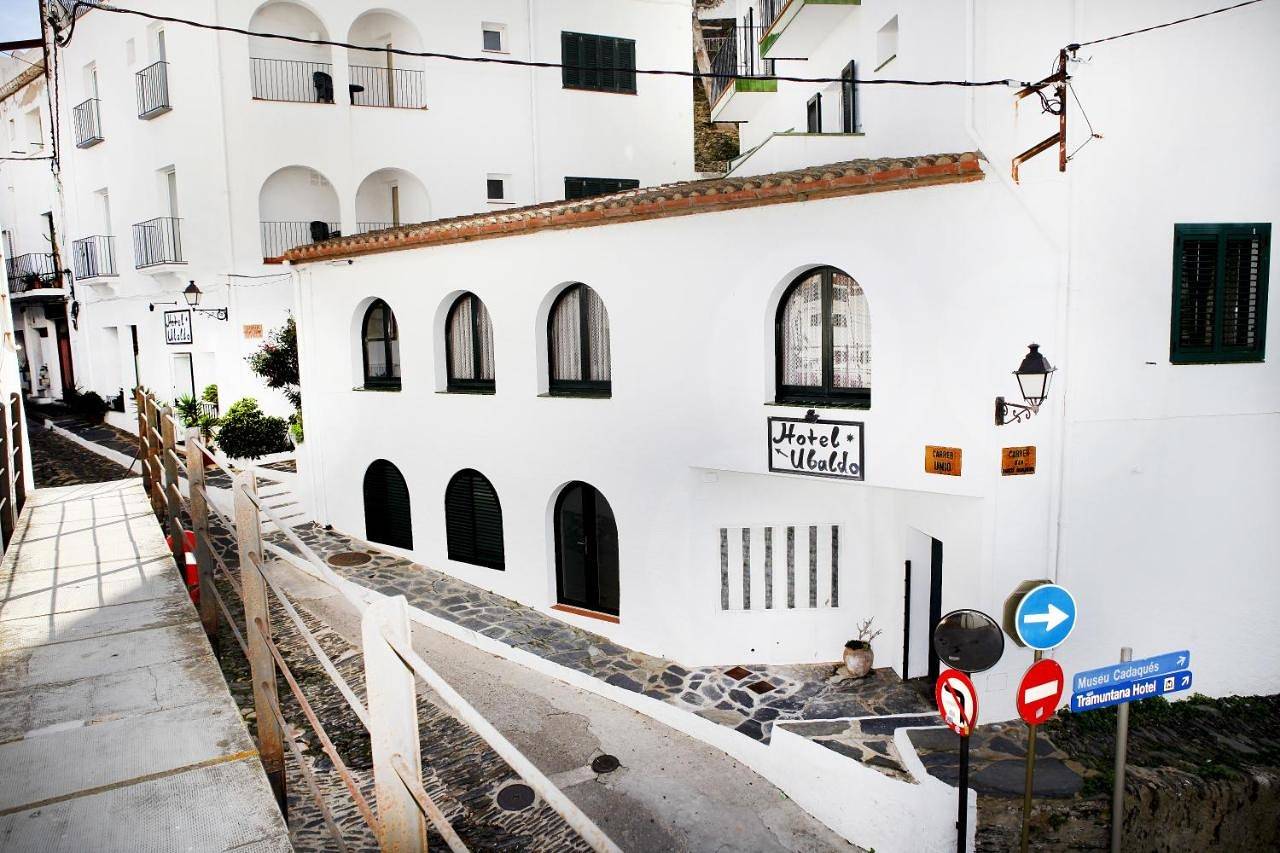 Hotel Ubaldo in Platja del Port d'Alguer (Cadaques), Cadaqués