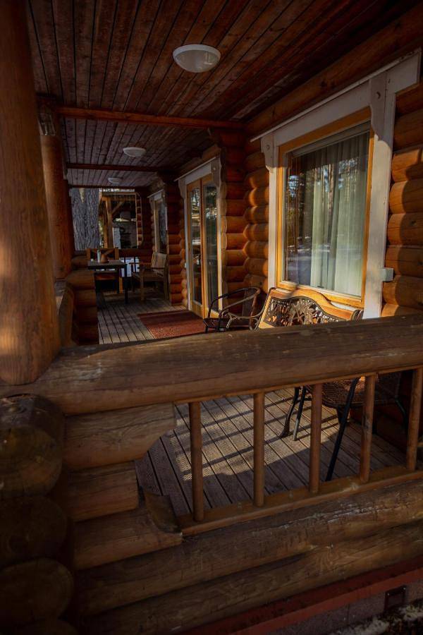 Okka Holiday Home in Lake Pskov