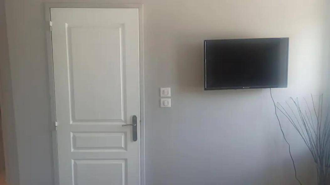 Appartement entier, One-Bedroom Apartment in Alixan, Région de Valence