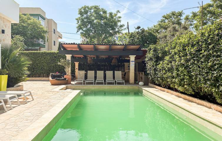 Ferienhaus für 12 Personen, mit Terrasse und Garten sowie Pool in Can Pastilla
