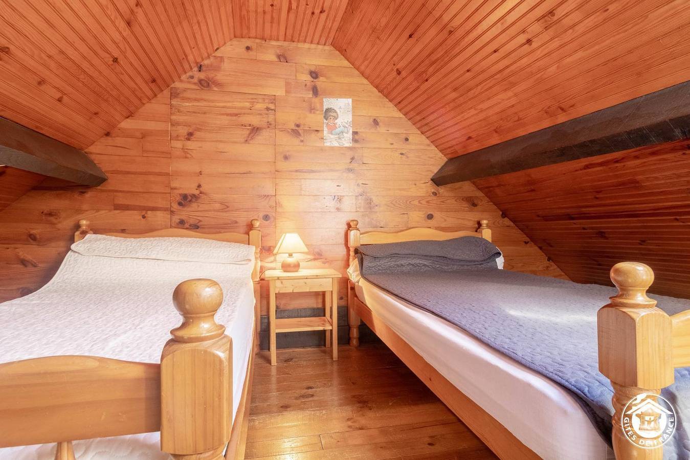 Gemütliche Gite mit Parkplatz, Terrasse und Garten - 2km zum Strand und Fluss in Chèze, Nationalpark Pyrenäen