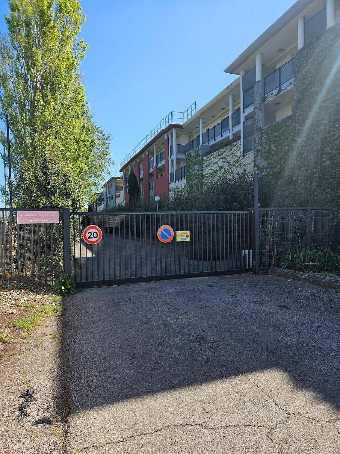 Gîte pour 4 personnes, avec Piscine et Vue à Saint-Martin-de-Crau - 2