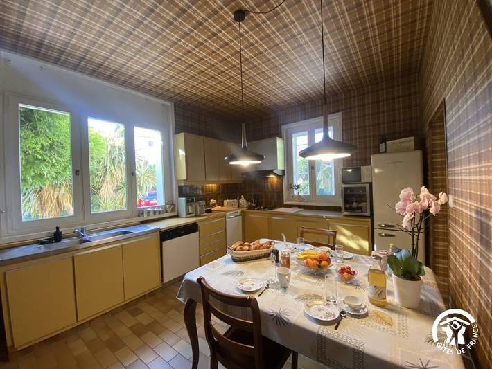 Gîte pour 10 personnes, avec terrasse à Saint-Estève - 2