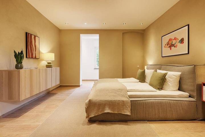 Ferienwohnung für 8 Personen, mit Terrasse und Sauna in Würzburg
