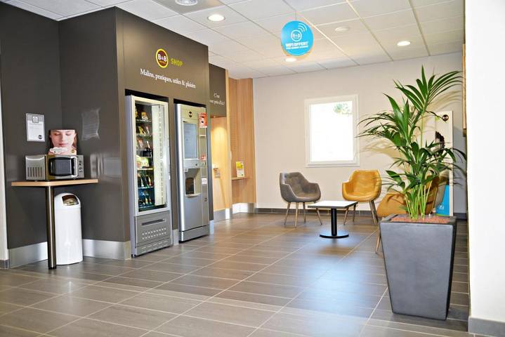 Hôtel pour 4 personnes, avec terrasse à Saint-Martin-de-Valgalgues - 4