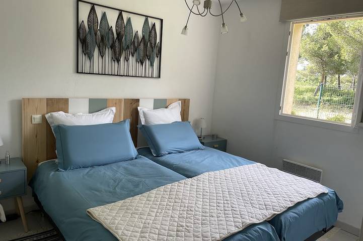 Ganze Wohnung, 2 Zimmer – Ruhe und Komfort – 300m vom Meer – Pool, garten, terrasse, parkplatz in Martigues, Mittelmeerküste (Frankreich)