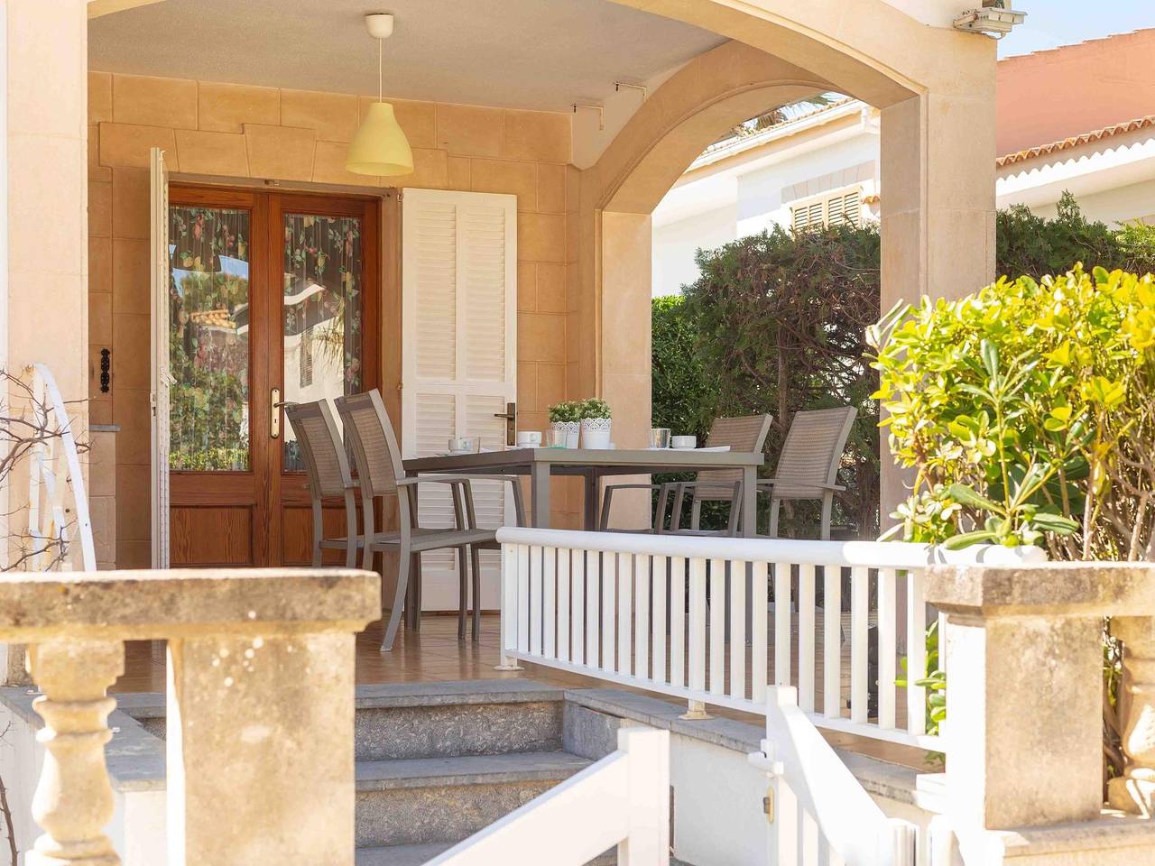 Maison de vacances pour 6 personnes avec balcon/terrasse in Playa de Muro, Muro