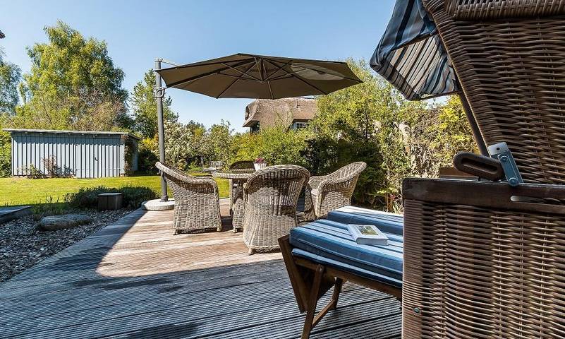 Ferienhaus für 4 Personen, mit Ausblick und Sauna sowie Garten in Wieck am Darß - 2