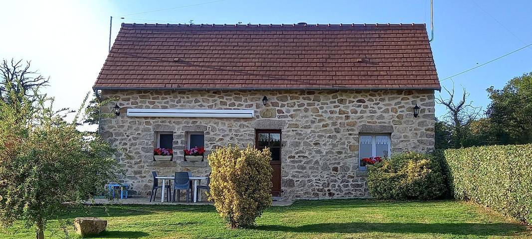 Gîte pour 4 personnes, avec jardin
