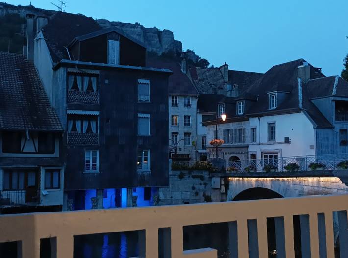 Gîte pour 4 personnes, avec Balcon à Ornans