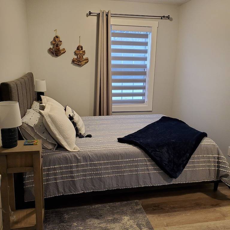 Newly renovated 2 bedroom house with view of the Souris Harbour & marina. in Souris, Kings County (Kanada)