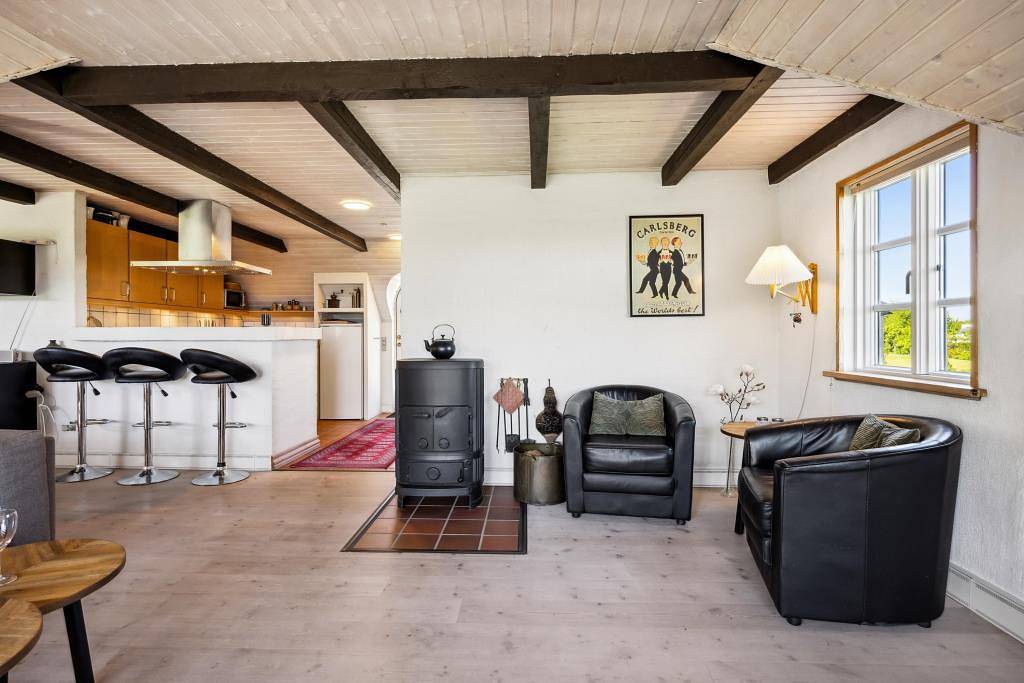 Well-Maintained Holiday Home with Stunning Panoramic Views in Egsmark Strand, Süddjursland