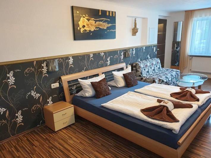 Ferienwohnung für 6 Personen, mit Terrasse in Bad Homburg