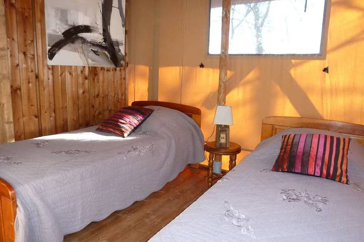 Gîte pour 4 personnes, avec jacuzzi ainsi que sauna et jardin, animaux acceptés à Trets - 4