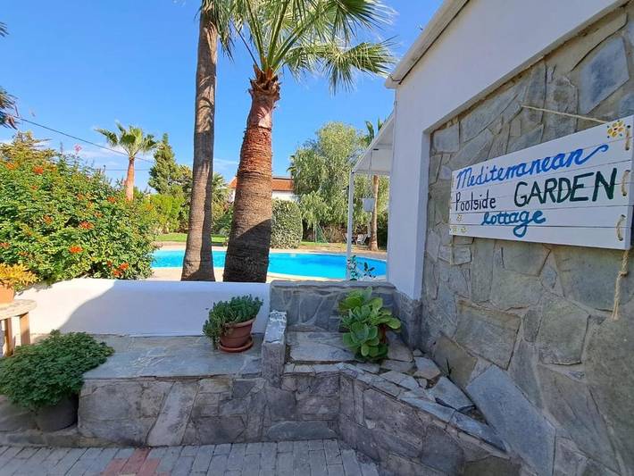 BnB für 2 Personen, mit Sauna und Pool sowie Ausblick und Garten auf Zypern