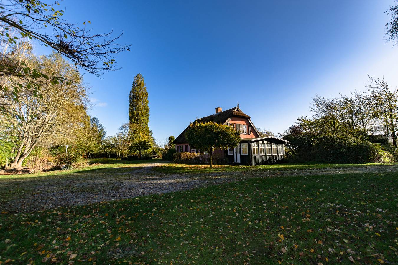 Ganze Ferienwohnung, Hof Garz Wohnung Rosengarten in Poseritz, Rügen