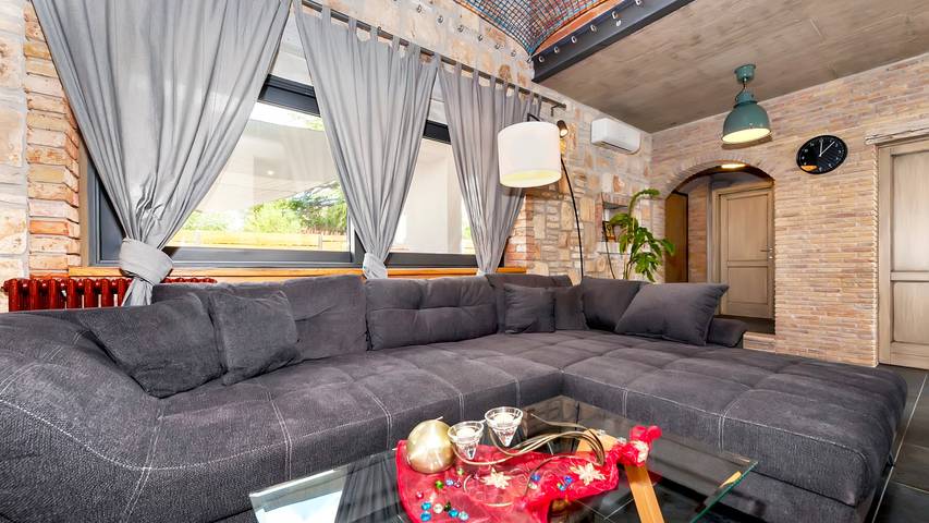 Villa pour 8 personnes, avec terrasse et jardin à Kanfanar - 4