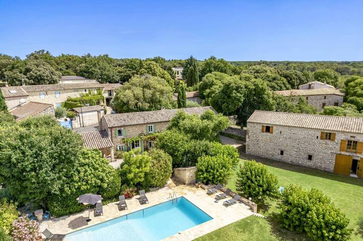 Location de vacances pour 10 personnes, avec Jardin à Aubussargues
