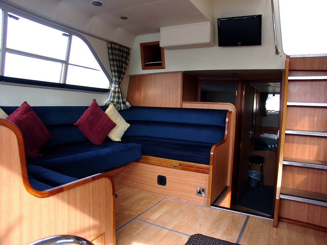 Manor Marine Noble Commander 6/8 Berth in County Fermanagh