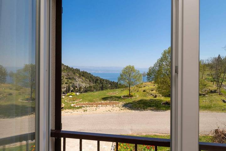 Ferienhaus für 10 Personen, mit Balkon und Balkon/Terrasse sowie Terrasse und Pool in Moscenicka Draga - 4