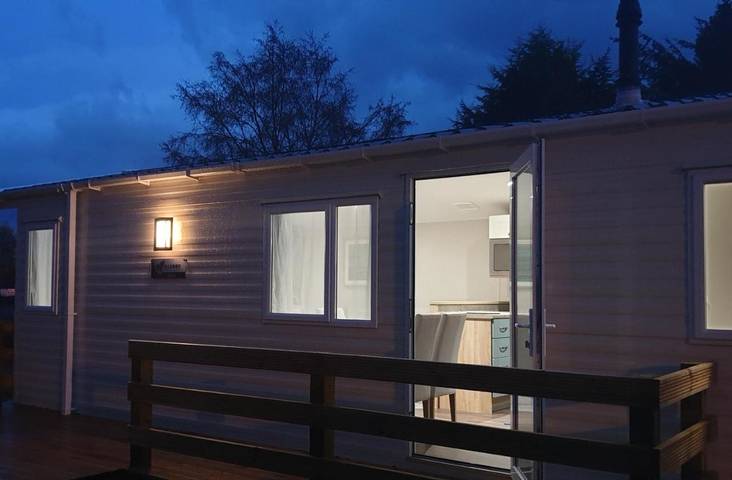 Glamping for 5 people, with Terrace and View in Cairngorms National Park