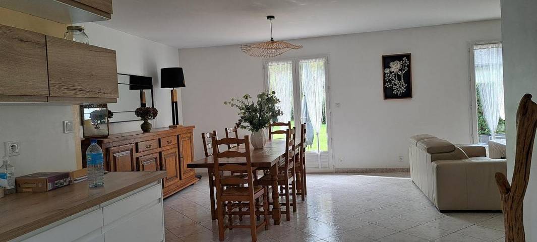 Location de vacances pour 6 personnes, avec vue et jardin, animaux acceptés à Gère-Bélesten - 4