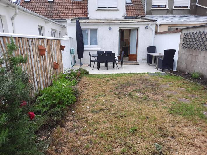 Location de vacances pour 4 personnes, avec Terrasse ainsi que Jardin et Vue à Gravelines - 4