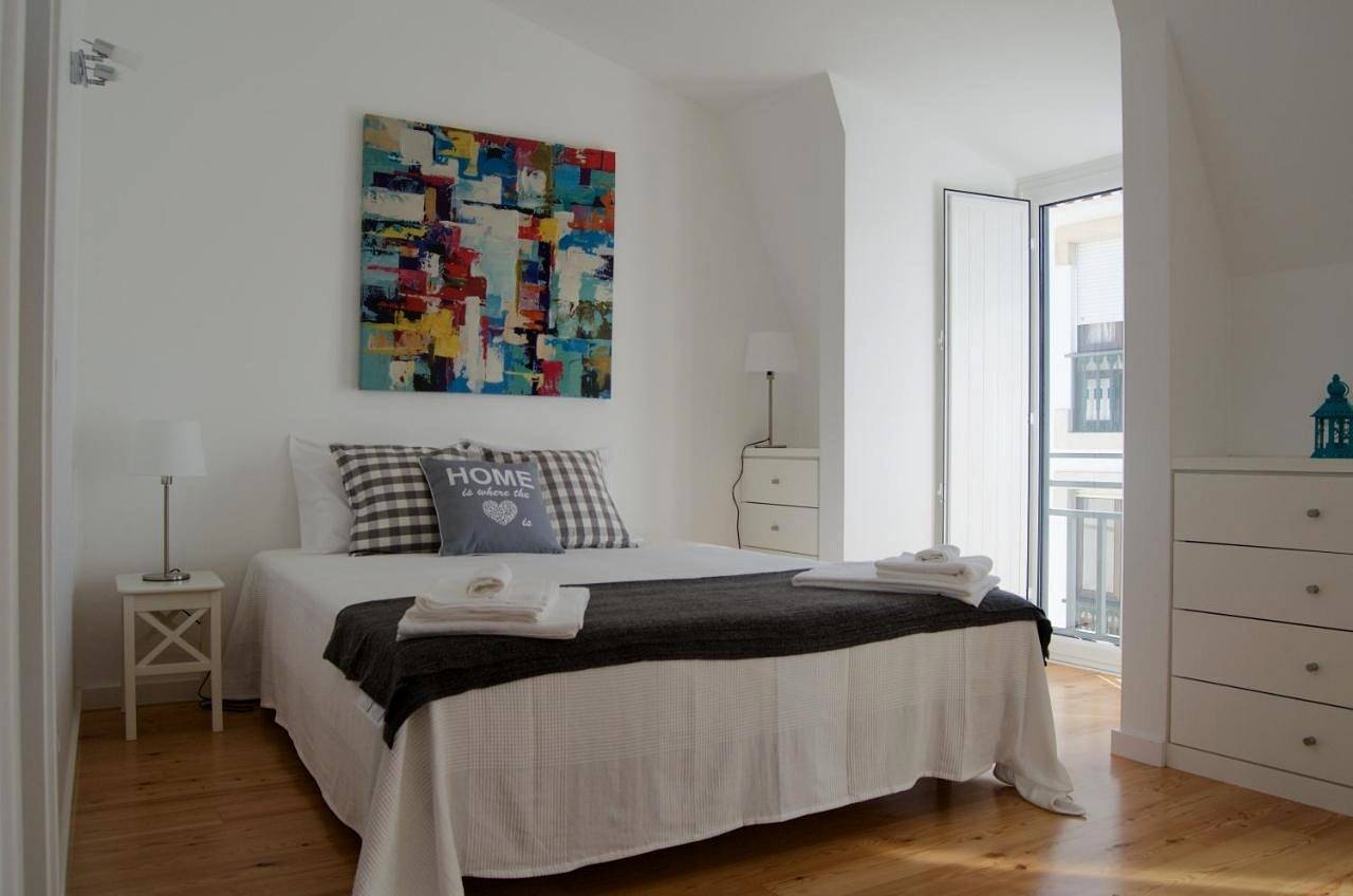 Three-Bedroom House in Cascais e Estoril, Costa de Lisboa