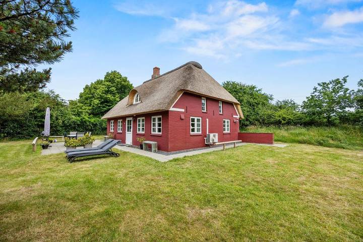 Villa für 4 Personen, mit Balkon/Terrasse - 1