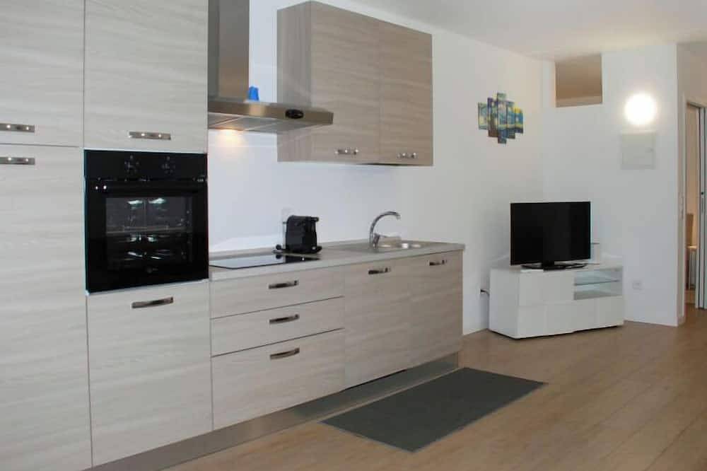 Geheel appartement, Charming Gardenview App. 102 in Campione d'Italia, Luganomeer