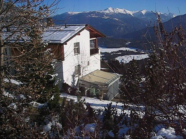 Ganze Ferienwohnung, Plattas - Ferienwohnung 84m2, max 4 Personen, 2 Schlafzimmer, kostenlose Garage, Wlan in Flims Fidaz, Flims