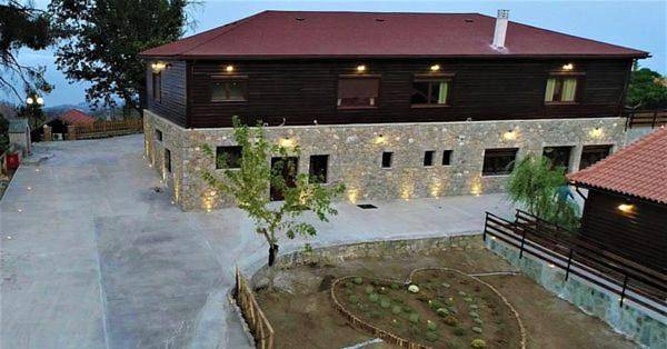 Superior Chalet in Eubea