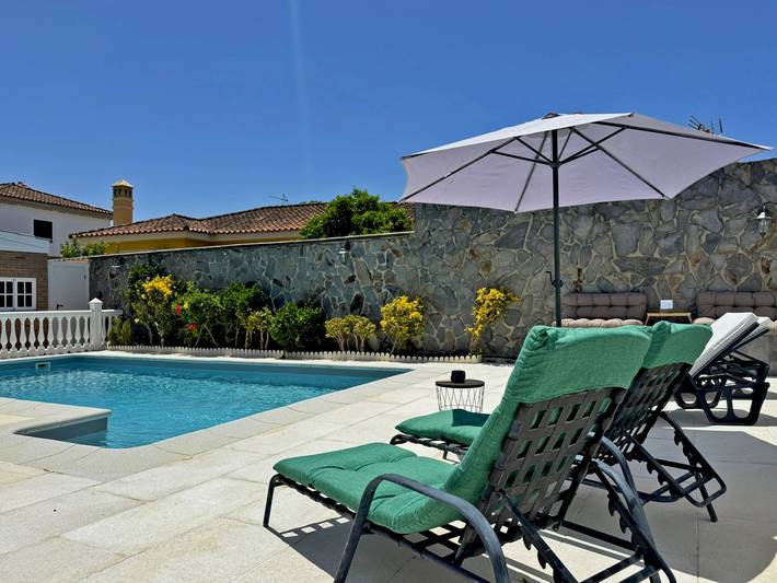 Casa rural para 8 personas, con balcón y jardín en El Puerto de Santa María