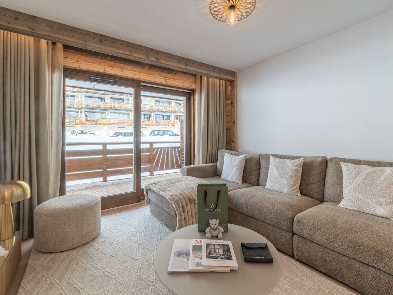 Ganze Wohnung, Neue Luxusresidenz im Herzen von Huez, 6 Pers. in Huez, Nationalpark Écrins