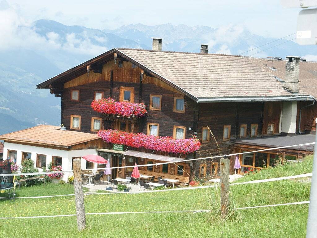 Ferienhaus in Rohrberg mit Schwimmbecken in Rohrberg, Bezirk Schwaz