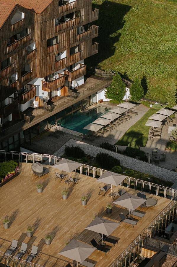 Hotel für 4 Personen, mit Garten und Pool sowie Ausblick und Sauna, mit Haustier