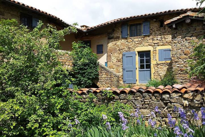 Location de vacances pour 7 personnes, avec Balcon et Jardin dans Saint-Laurent-de-Vaux