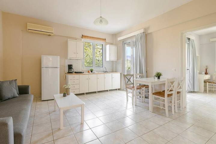 Chambre d’hôte pour 2 personnes, avec jardin ainsi que vue et piscine à Céphalonie - 2