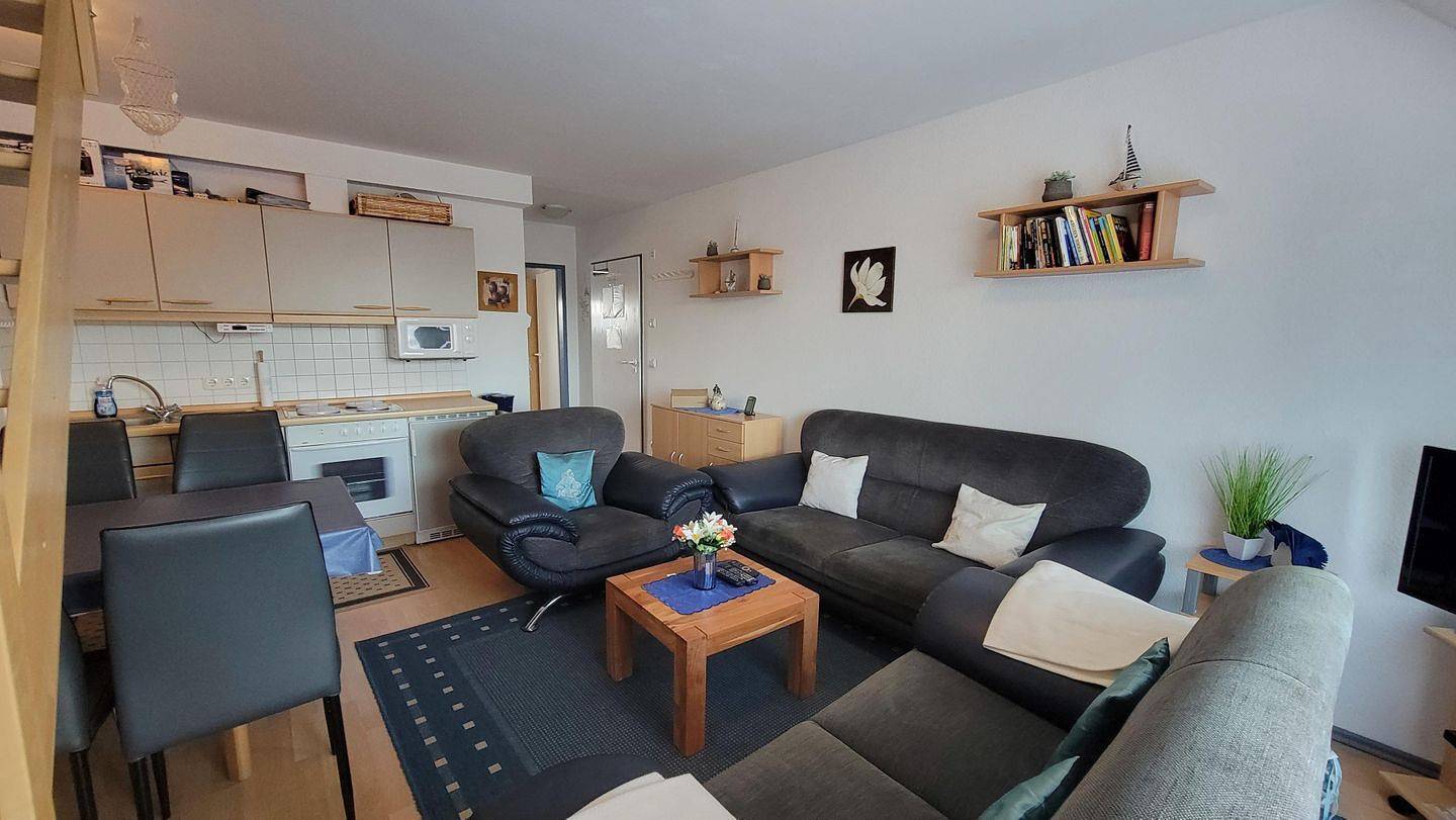 Apartamento entero, Sonnenperle – Charmante Ferienwohnung mit Balkon und idealer Lage an der Ostsee in Breege, Rügen