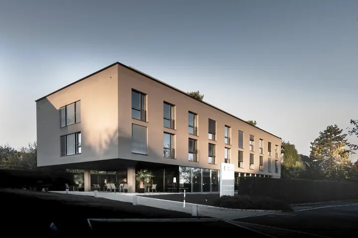 Hotel für 2 Personen, mit Garten - 1
