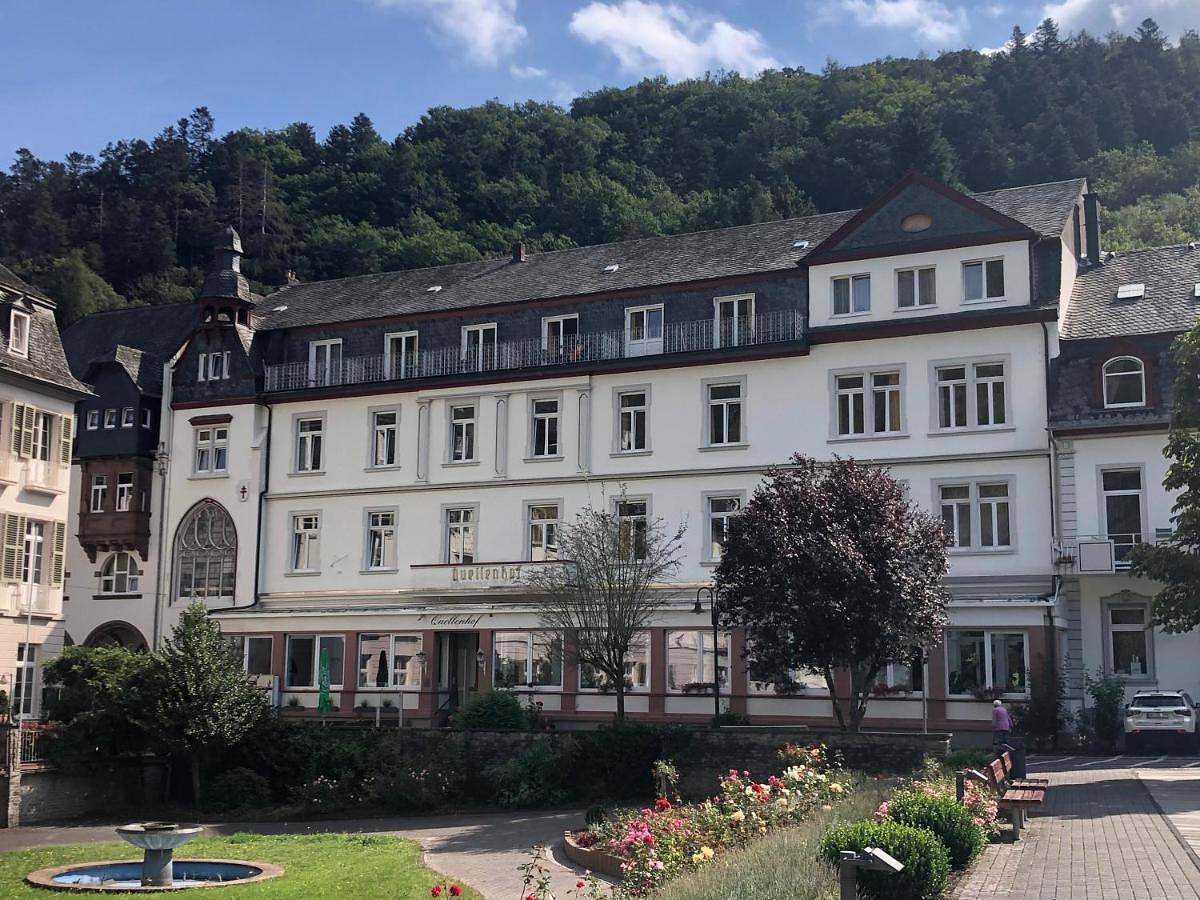 Kurhotel Quellenhof in Bad Bertrich, Traben-Trarbach et ses environs