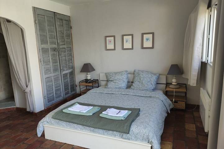 Location de vacances pour 9 personnes, avec terrasse et jardin à Moissac-Bellevue - 3