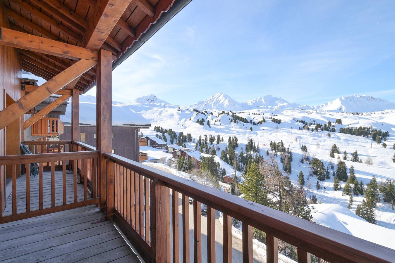 Appartement entier, Appartement 'Lesetoilesdelaplagne Chalet 20' avec vue montagne et balcon in Belle Plagne, La Plagne-Tarentaise