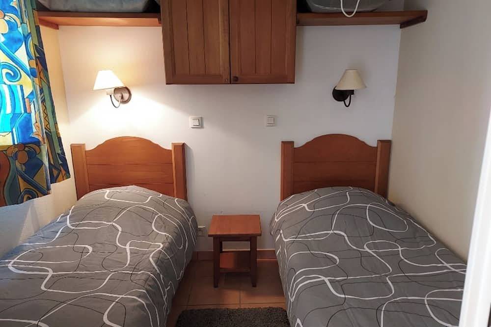 Appartement entier, Coquet type 2 Marciac en bord de lac en pleine nature in Marciac, Gers