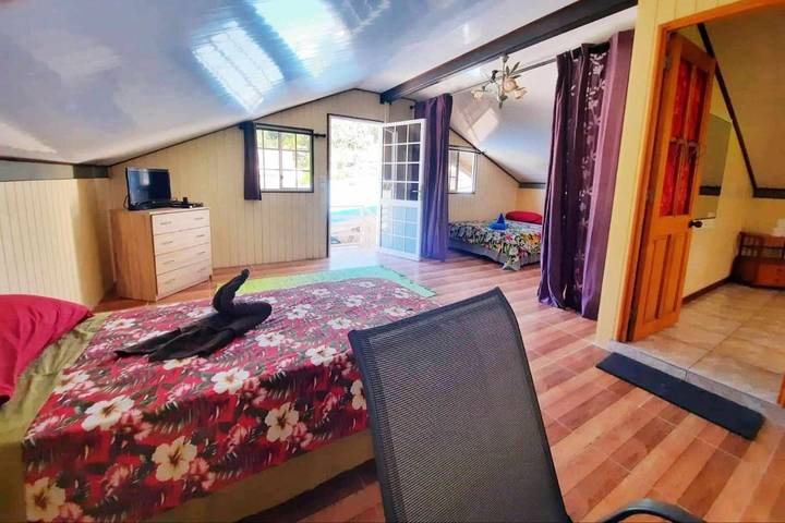 Gîte pour 2 personnes, avec balcon dans Uturoa - 4
