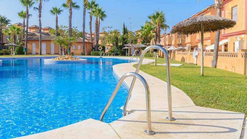 Casa rural para 8 personas, con Balcón/Terraza y Piscina en Cartaya