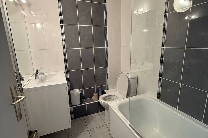 Gîte pour 3 personnes, avec terrasse, animaux acceptés dans Office De Tourisme Des Sept Laux - 3